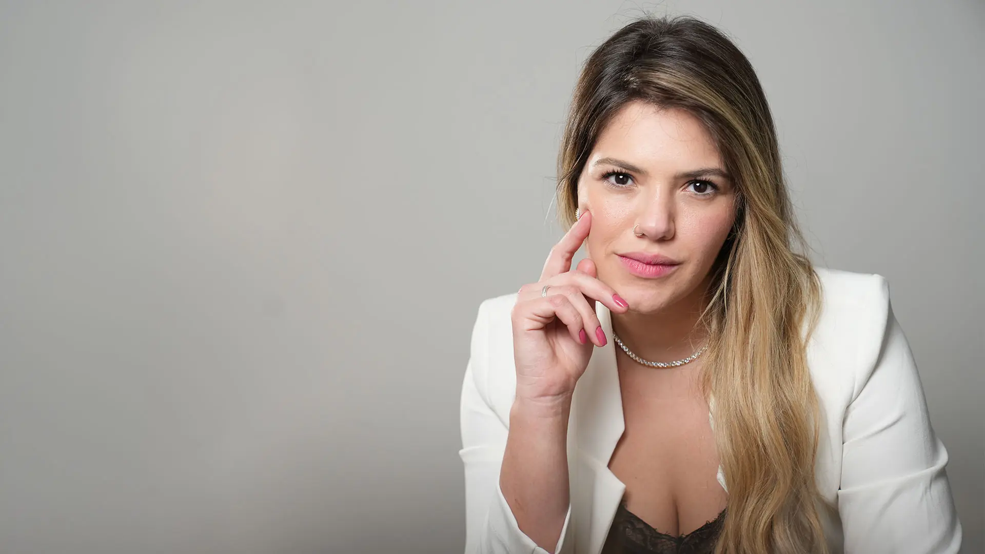 Dra. Stephanie Magalhães, dermatologista em São Paulo